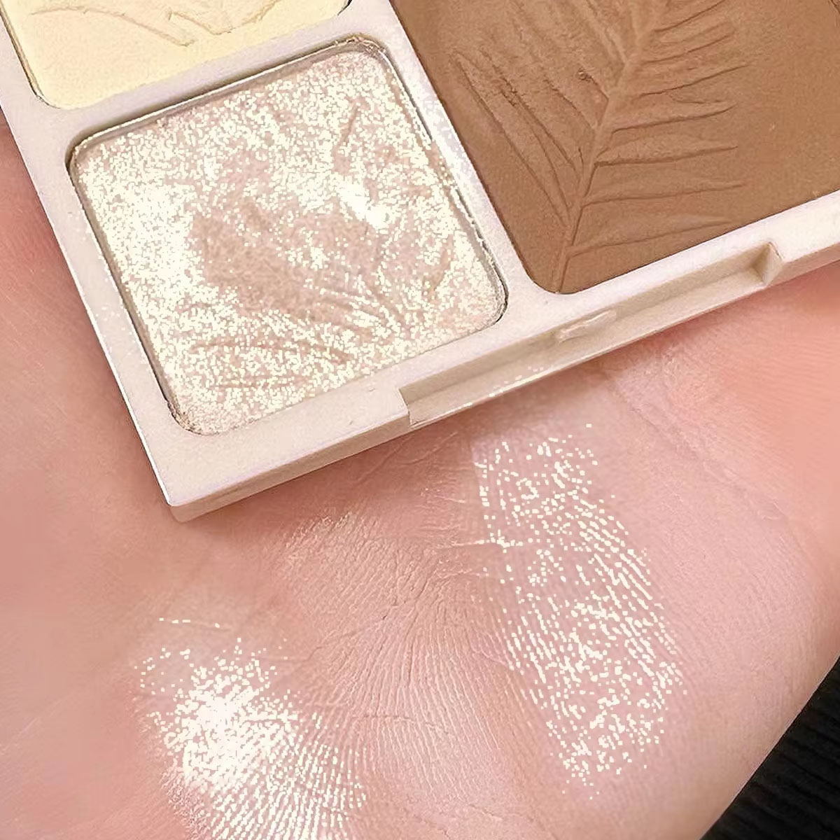 1/2 SZT. Paleta do retuszowani – Highlighter Bronzer Palette recenzja i cena